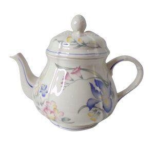 Villeroy and Boch Riviera Tea Pot and Lid    3234
